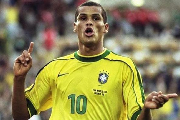 纷纷参与到 纷纷参与到