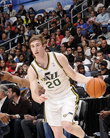 本届亚洲杯 本届亚洲杯