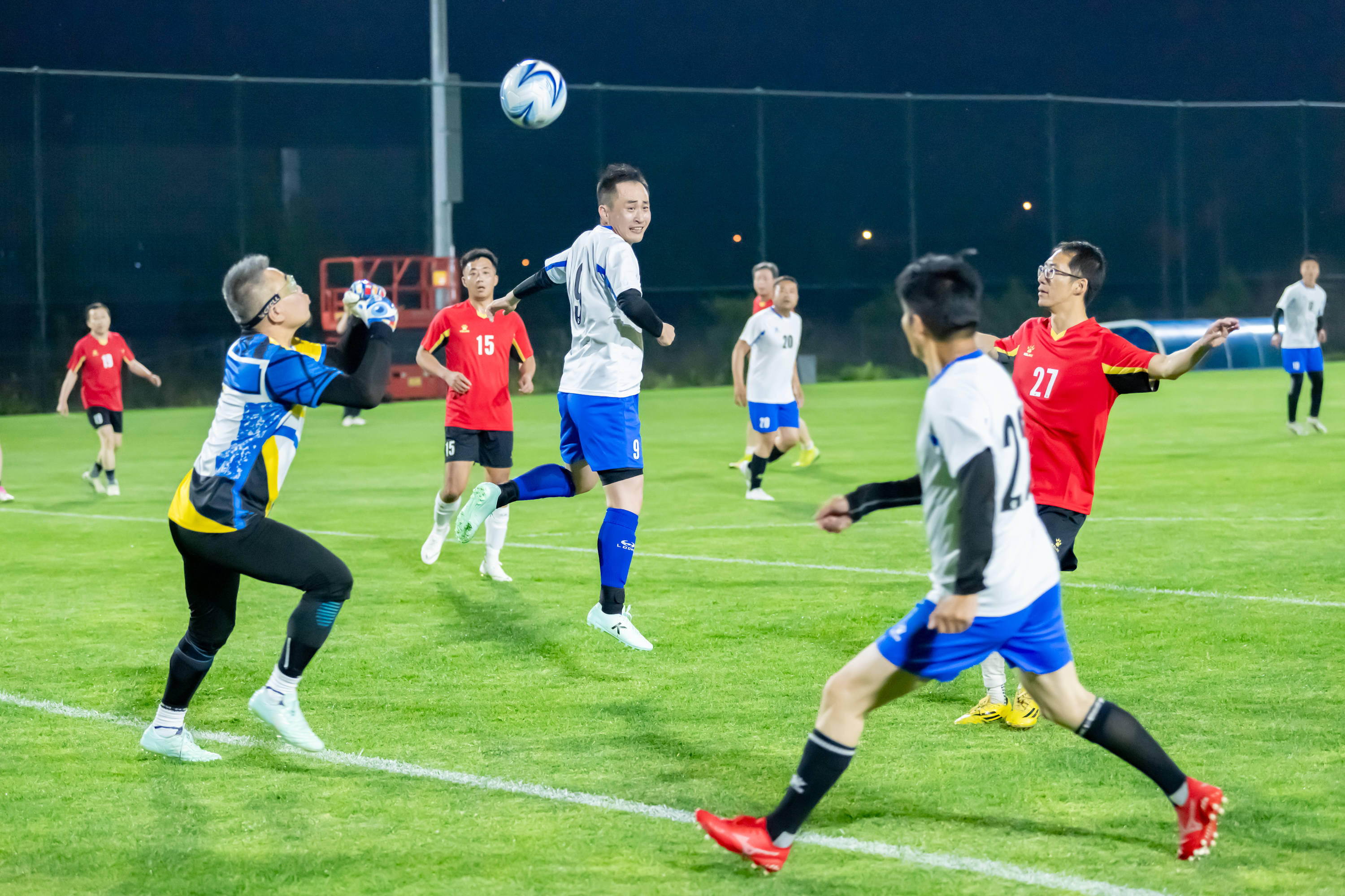 1战平热刺 1战平热刺